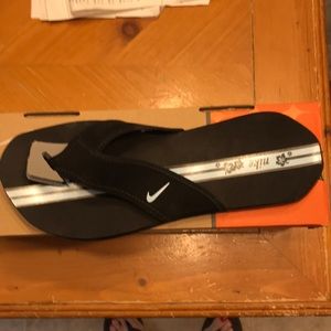 Nike flip flops